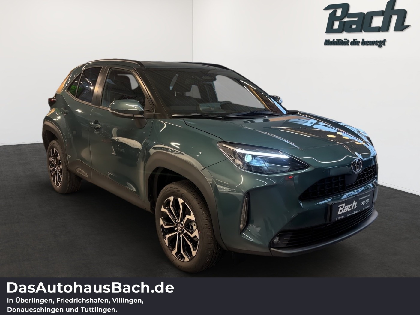 Foto 1 - Toyota Yaris Cross 1.5 Hybrid Teamplayer Winter-Paket, everest green