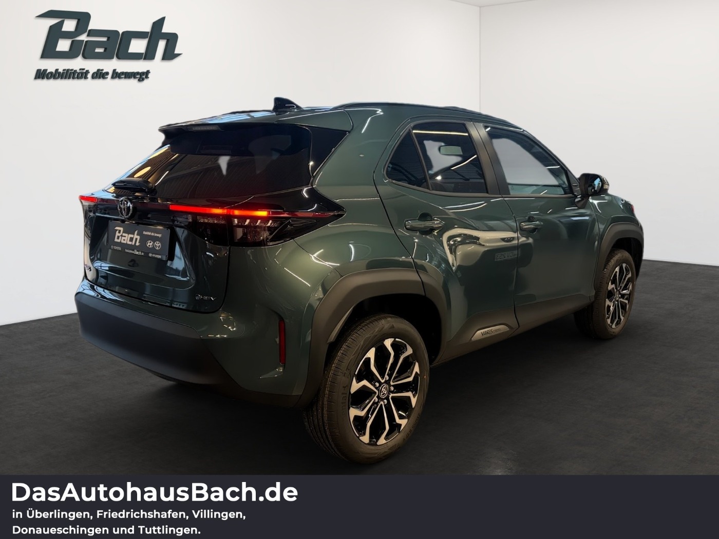 Foto 1 - Toyota Yaris Cross 1.5 Hybrid Teamplayer Winter-Paket, everest green