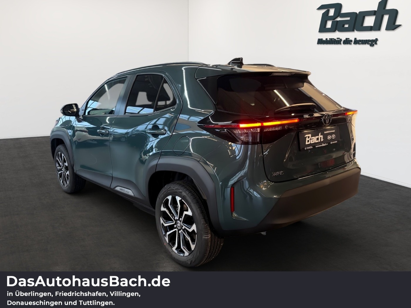 Foto 1 - Toyota Yaris Cross 1.5 Hybrid Teamplayer Winter-Paket, everest green